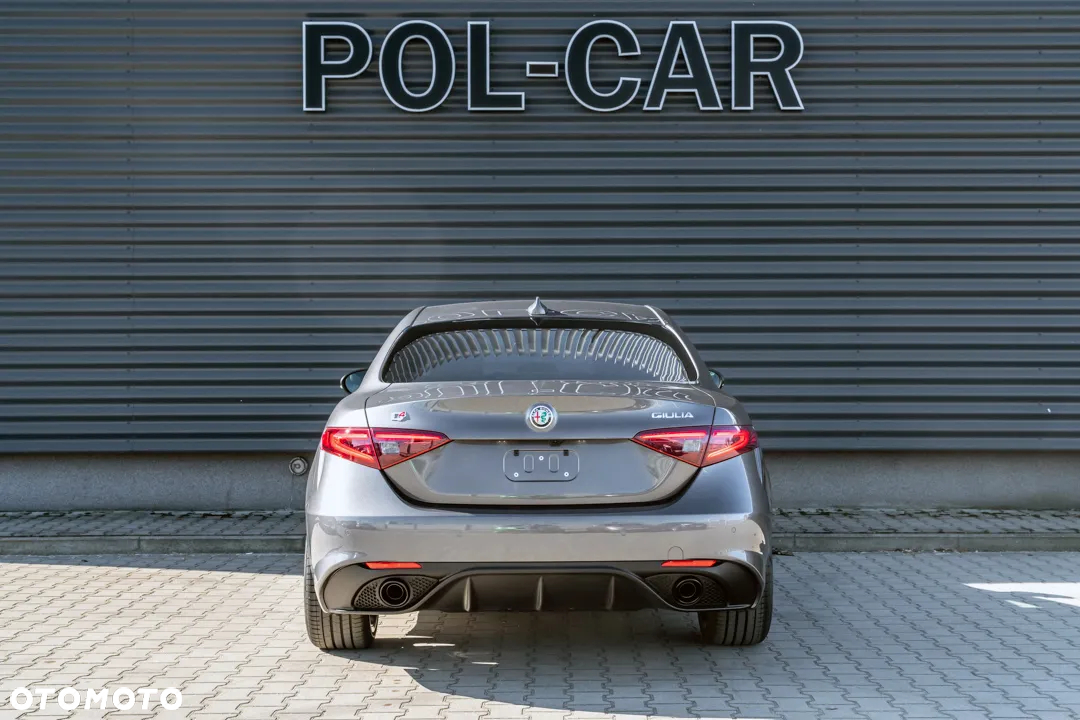 Alfa Romeo Giulia 2.0 Turbo Veloce Q4 - 10