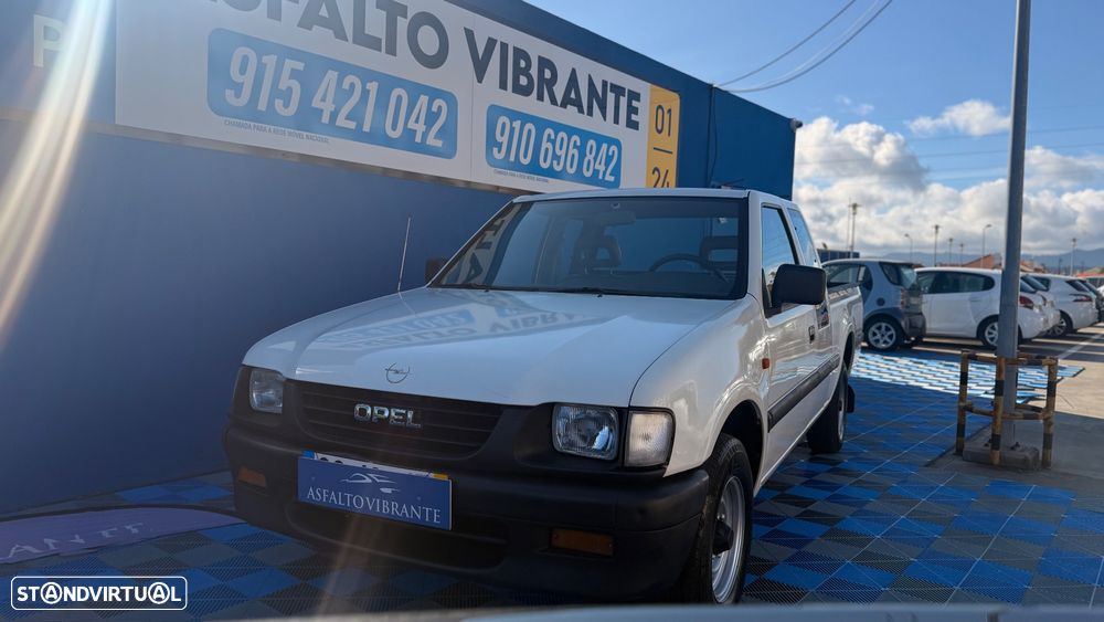 Opel Campo 2.5 TD TFR 54 HD CD - 3