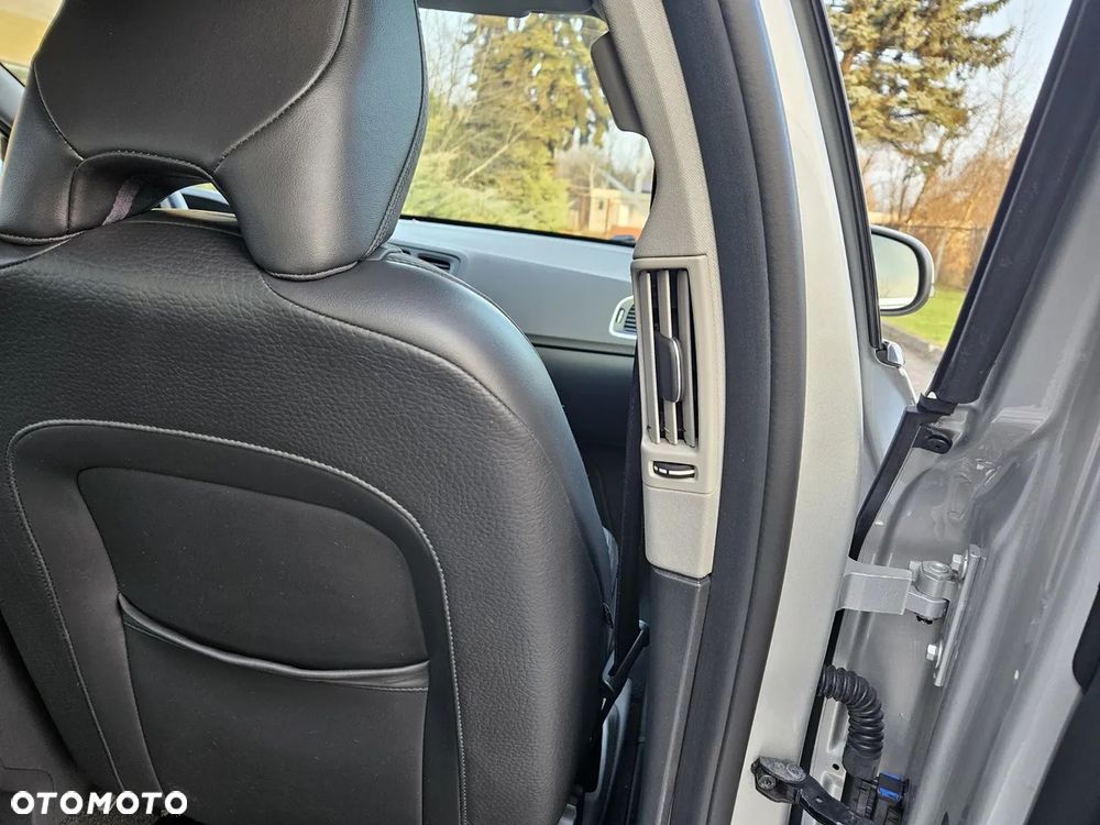 Volvo S60 DRIVe Momentum - 25