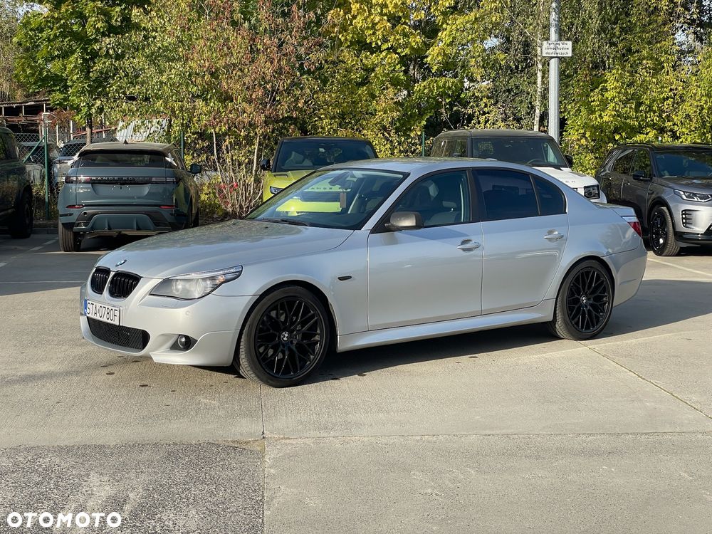 BMW Seria 5 523i - 4