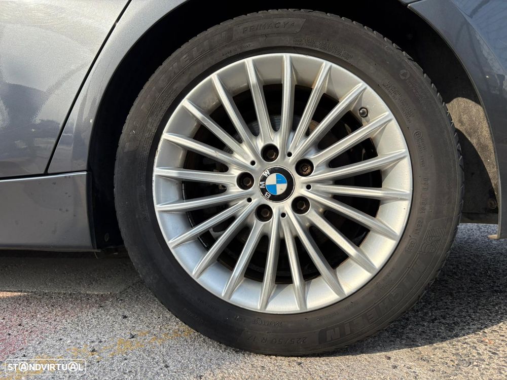 BMW 320 d Efficient Dynamics Edition Luxury Line - 11