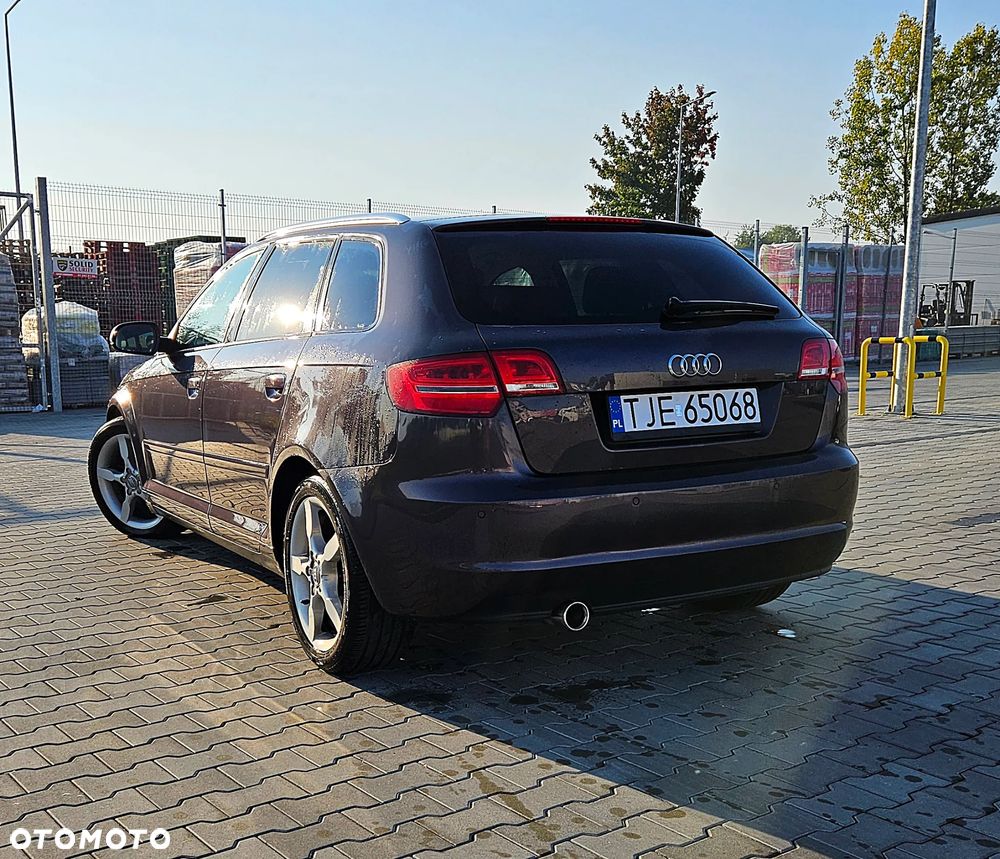 Audi A3 Sportback 1.6 TDI Attraction - 5