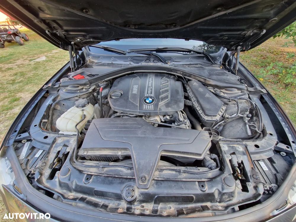 BMW Seria 3 318d Touring Luxury Line - 8