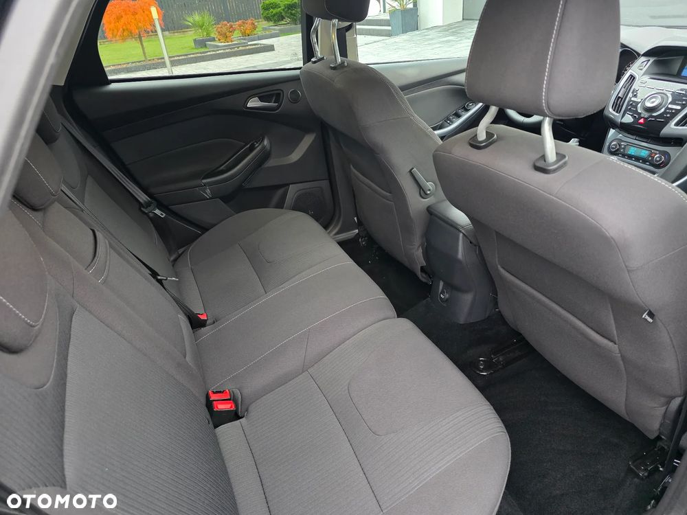 Ford Focus - 8