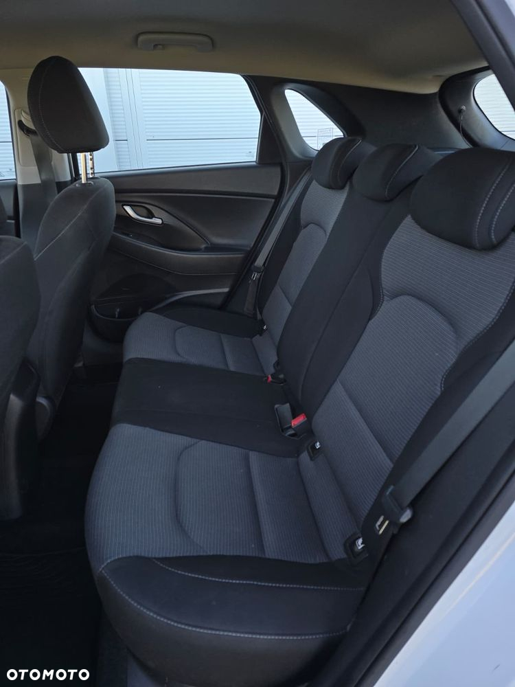 Hyundai i30 - 12
