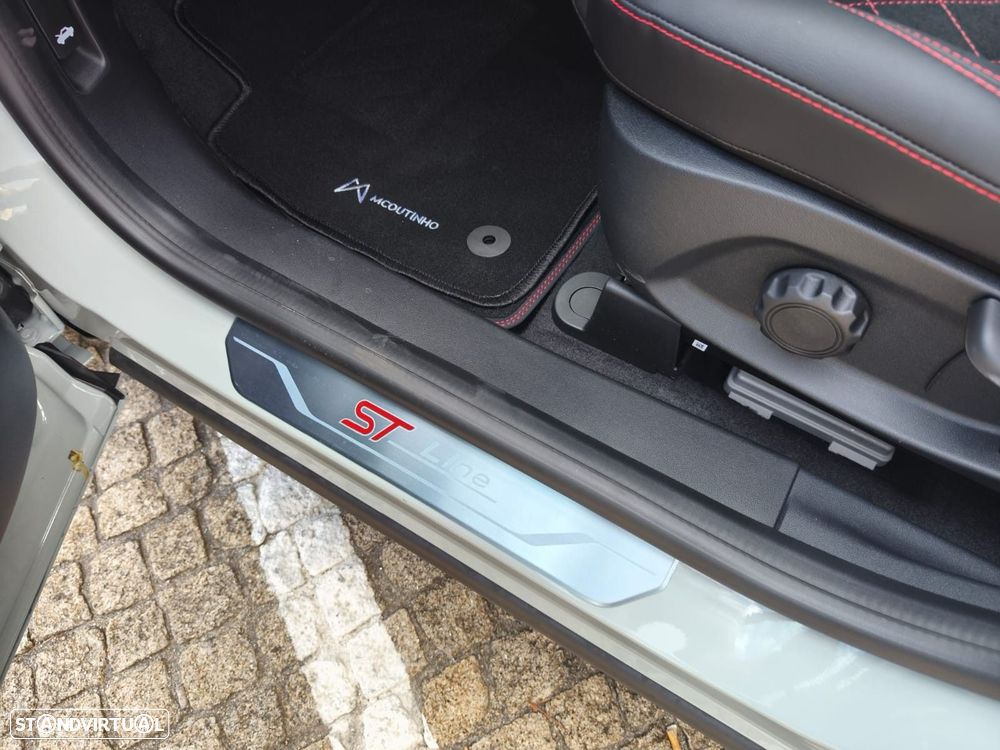 Ford Puma 1.0 EcoBoost MHEV ST-Line X - 17