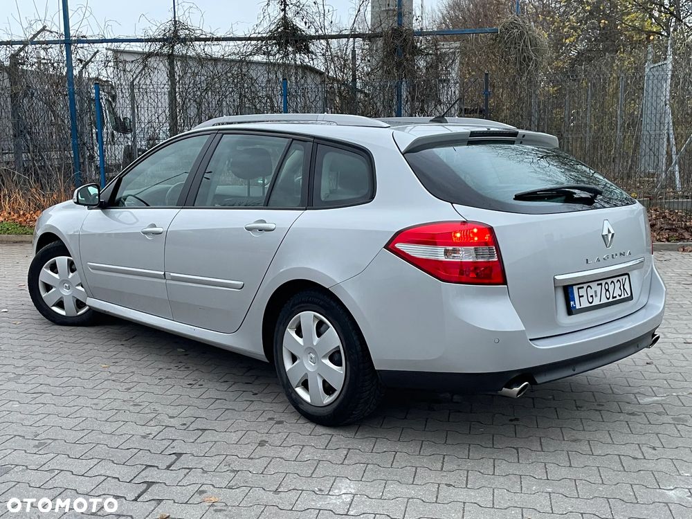 Renault Laguna 2.0 DCi Expression - 9