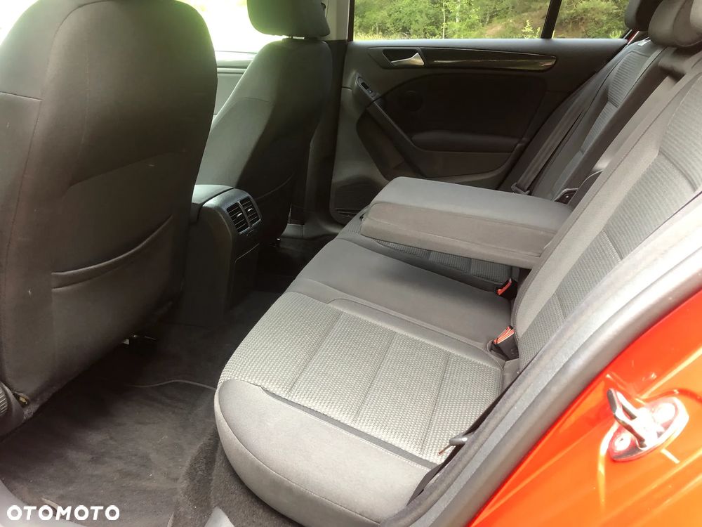 Volkswagen Golf 1.4 TSI United - 27