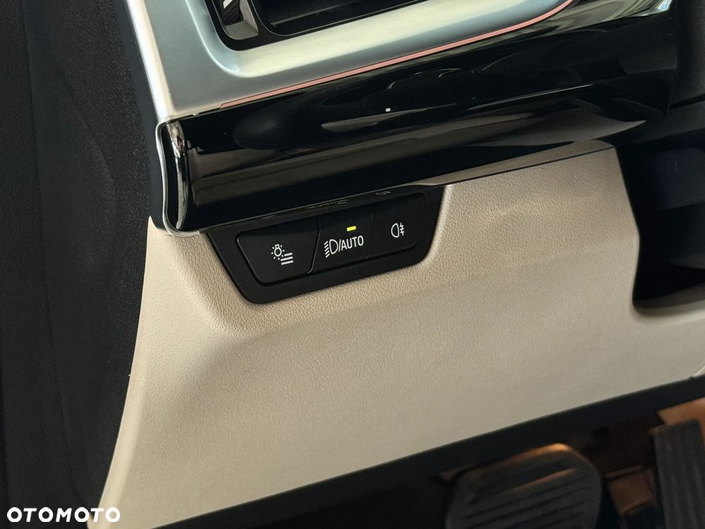 BMW X1 sDrive18i - 20