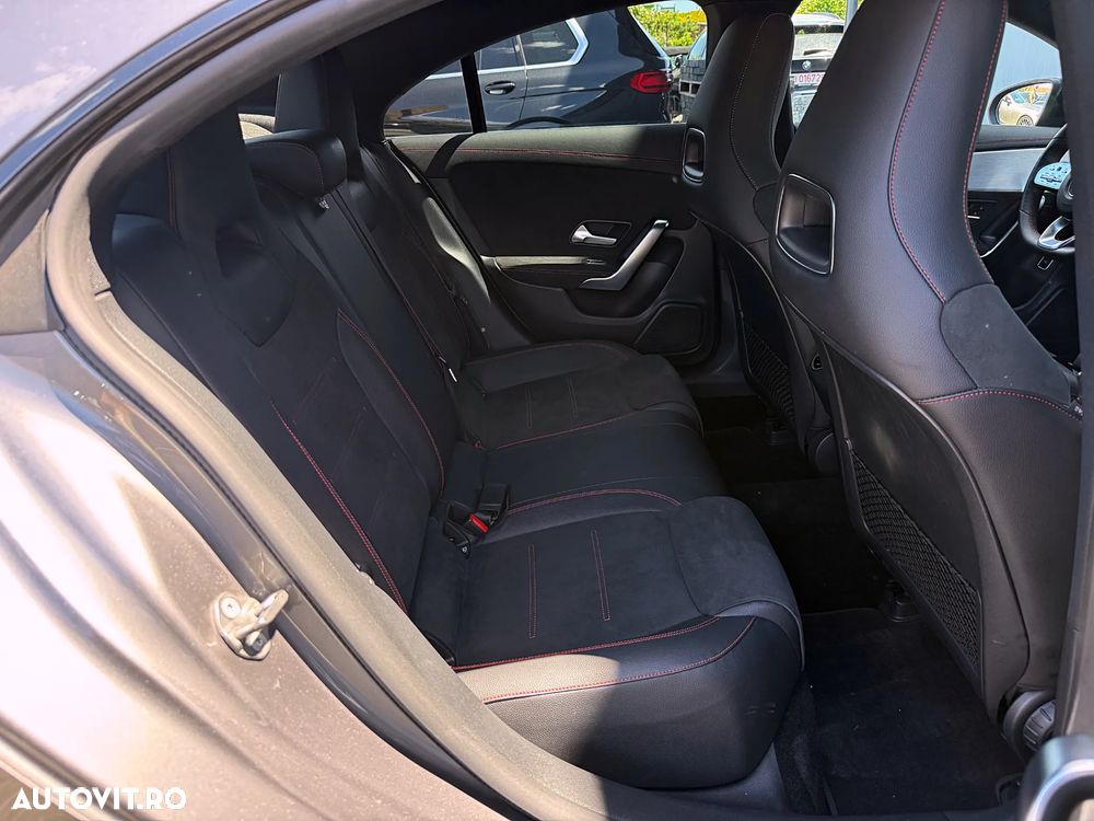Mercedes-Benz CLA 200 - 33