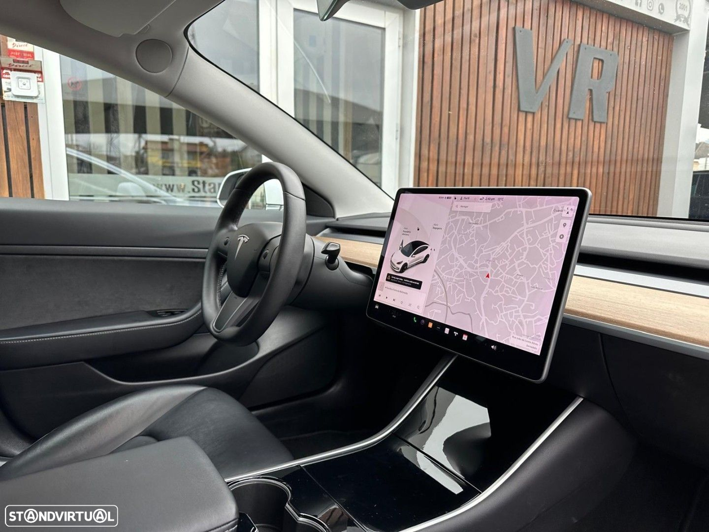 Tesla Model 3 Long-Range RWD - 12