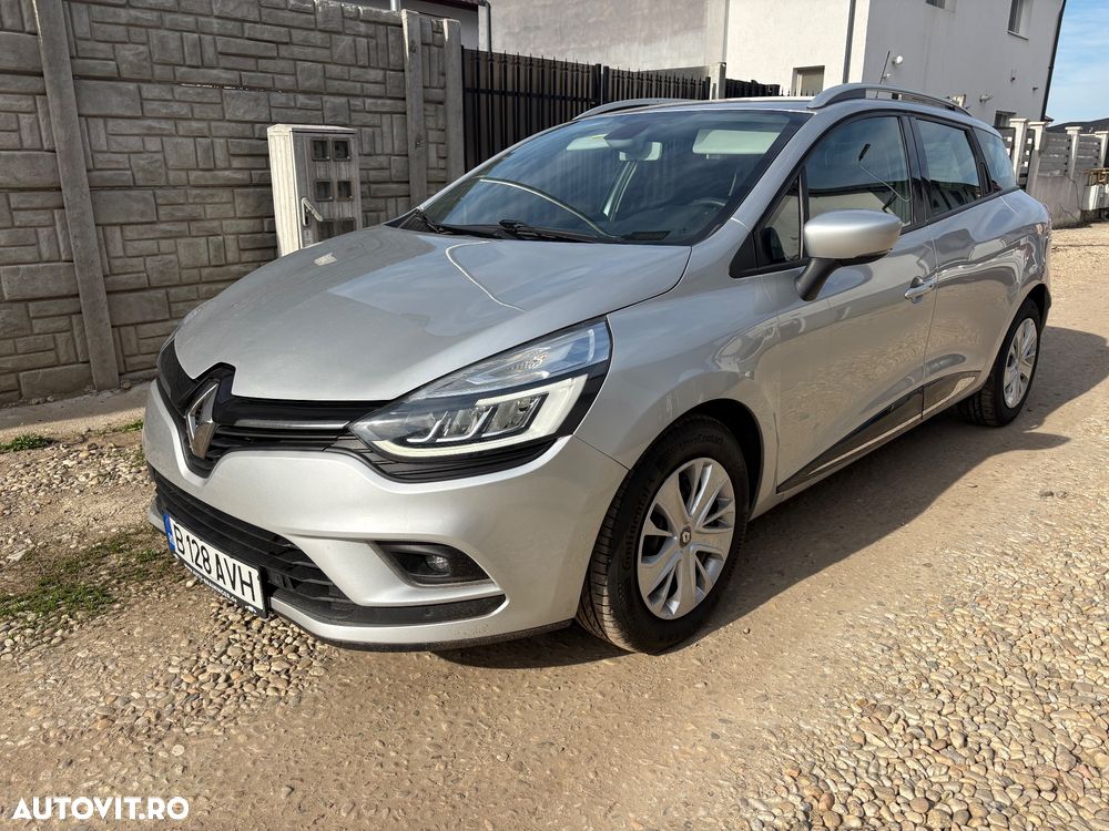 Renault Clio - 1