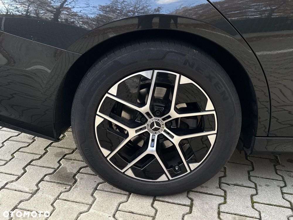 Mercedes-Benz Klasa E - 6