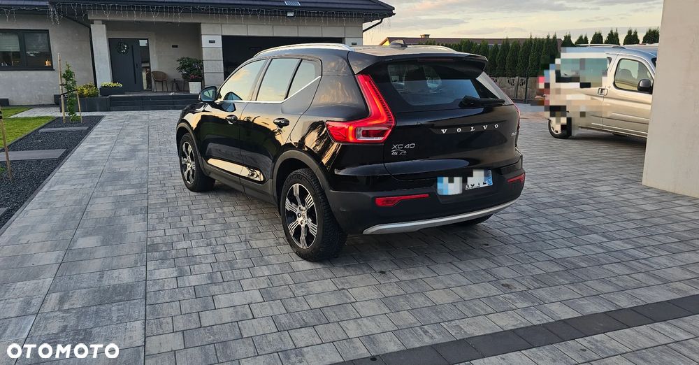 Volvo XC 40 B4 B AWD DKG Inscription - 4