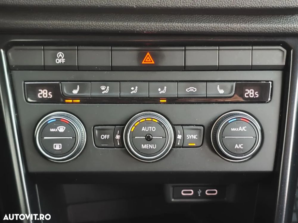 Volkswagen T-Roc 1.0 TSI Advanced - 18