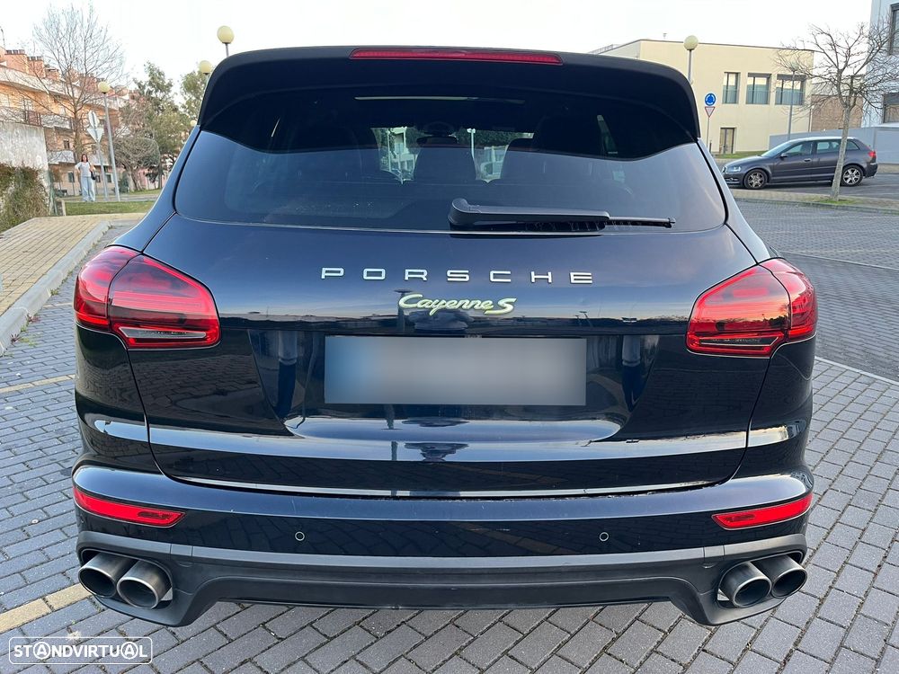Porsche Cayenne S E-Hybrid - 7