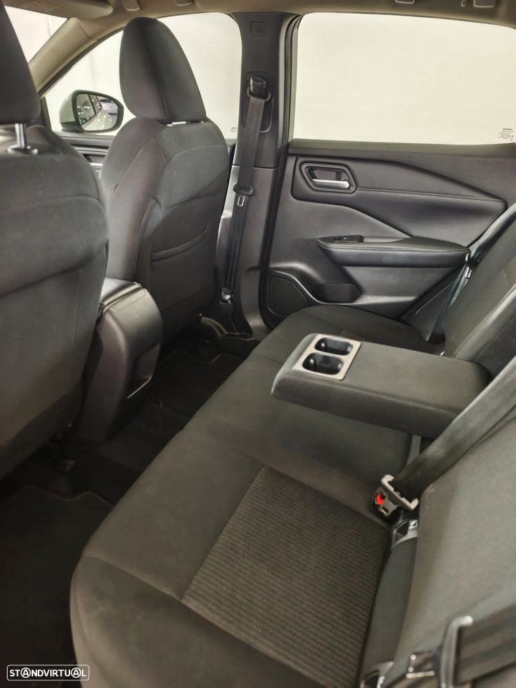 Nissan Qashqai 1.3 DIG-T Acenta - 21