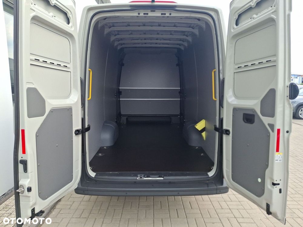 Volkswagen Crafter 2.0 TDI 177 KM Manual - 16