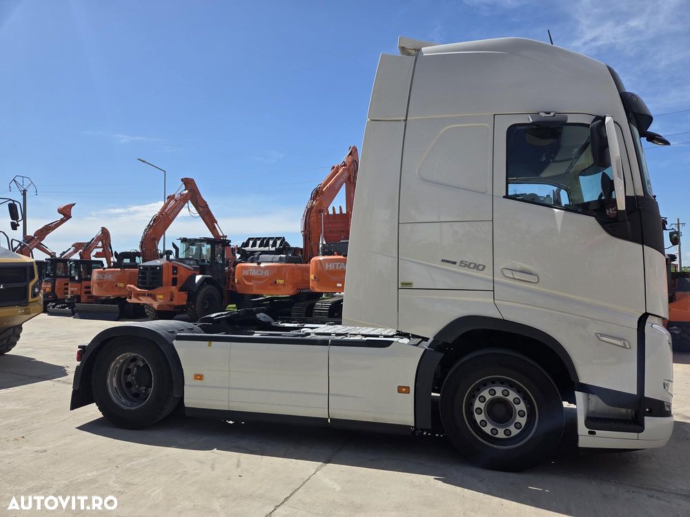 Volvo FH 500, 2022, 543.610km, rulata in GERMANIA, 2 paturi, Aeropachet spoilere cabina, spoilere sasiu, 2 rezervoare, Frigider, Aer conditionat STATIONARE, CIV, anv Michelin 70% ok, Automata, Navigatie, posibilitate leasing-PROMOTIE 53.900 EUR+Tva - 9