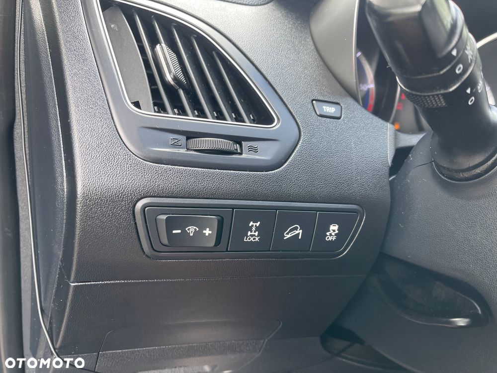 Hyundai ix35 2.0 CRDi 4WD Premium - 28