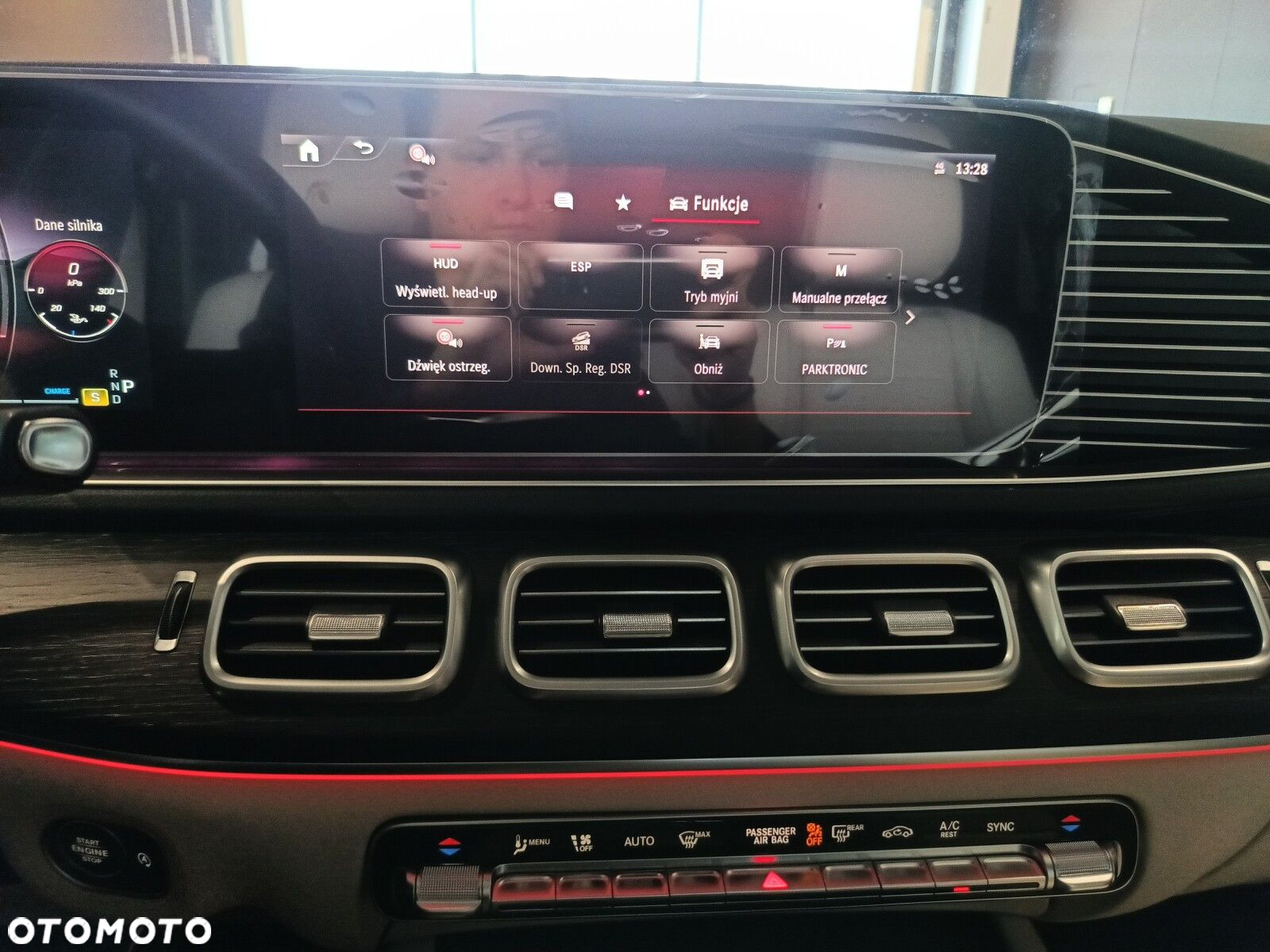 Mercedes-Benz GLE - 23