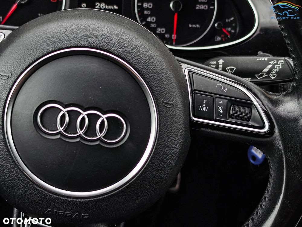 Audi A4 Avant 2.0 TDI DPF clean diesel quattro S line Sportpaket - 24