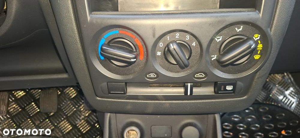 Hyundai Getz  1,1 na części - 8