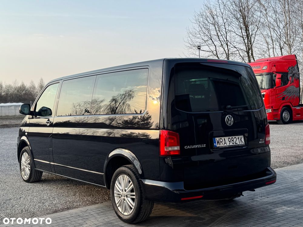 Volkswagen Caravelle - 8
