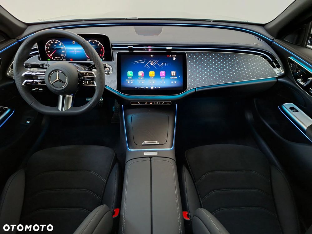 Mercedes-Benz Klasa E 220 d mHEV 4-Matic AMG 9G-Tronic - 9