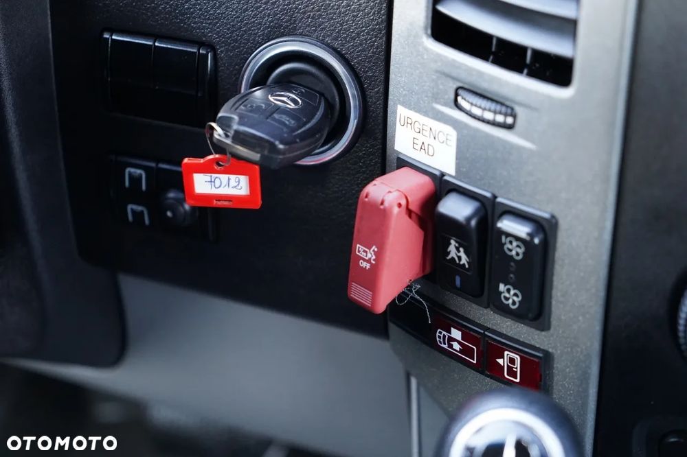 Mercedes-Benz SPRINTER 516 CDI / TRANSFER / SPROWADZONY Z FRANCJI / PRZYGOTOWANY DO REJSTRACJI - 25
