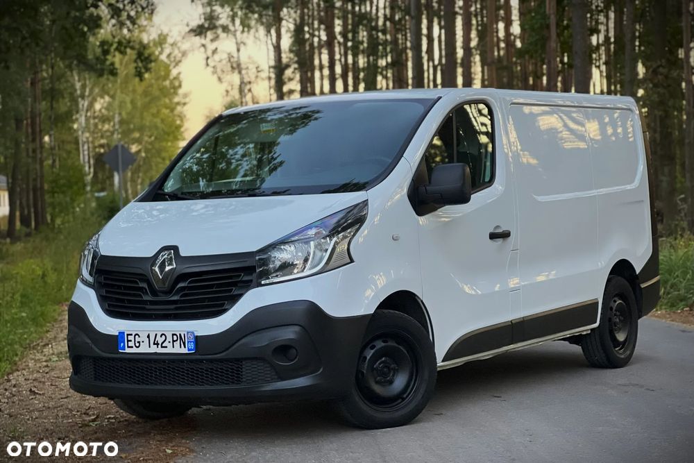 Renault Trafic - 12