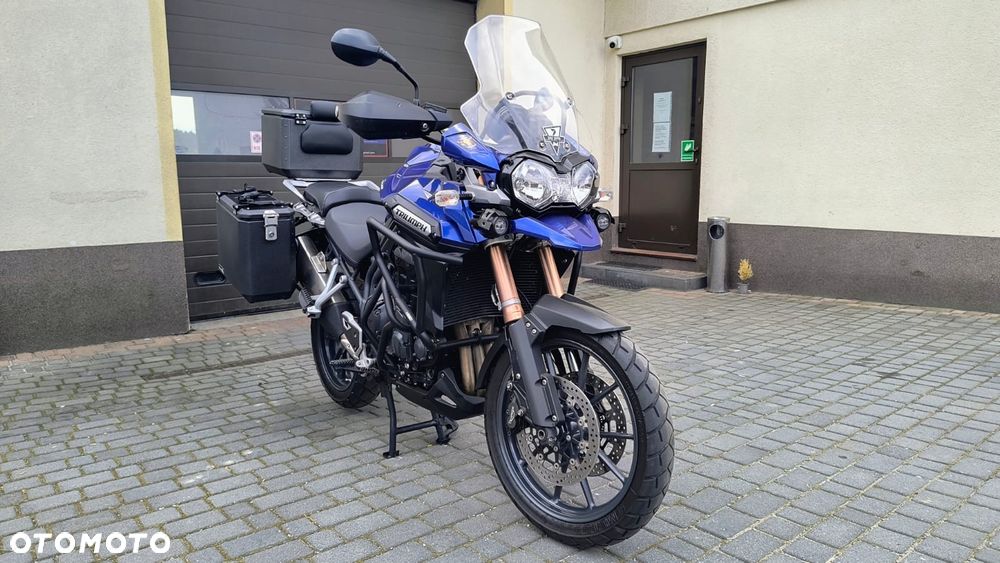 Triumph Tiger - 1