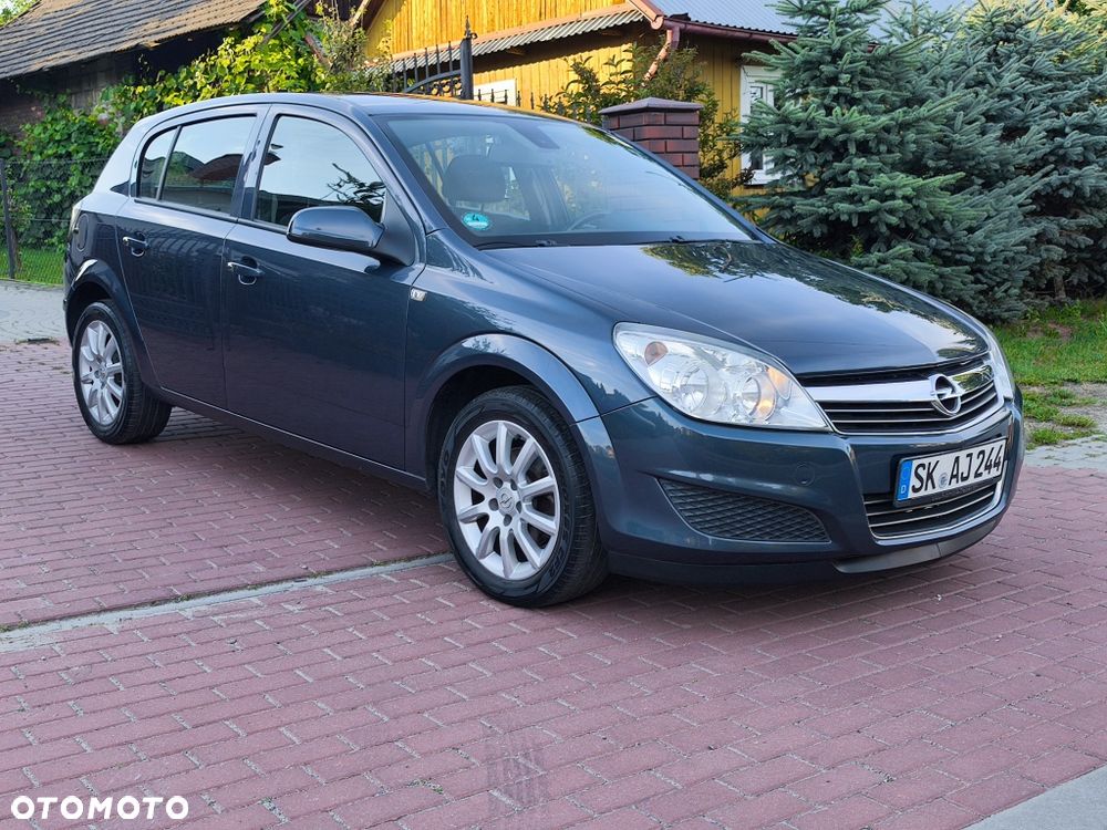 Opel Astra - 2