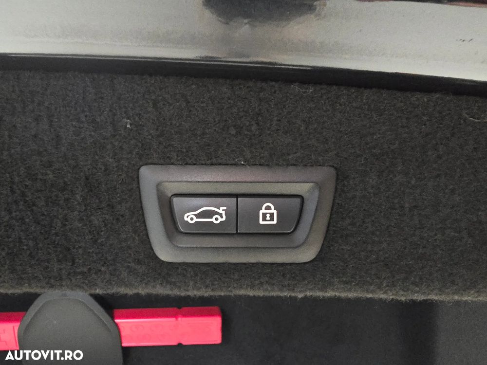 BMW Seria 7 750i xDrive - 39
