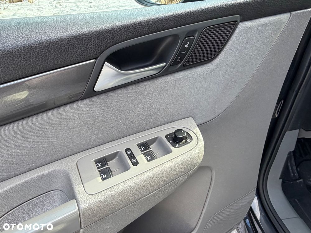 Seat Alhambra 2.0 TDI Ecomotive Reference - 19