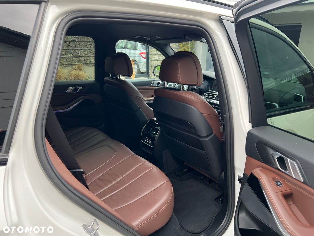 BMW X5 xDrive30d - 37