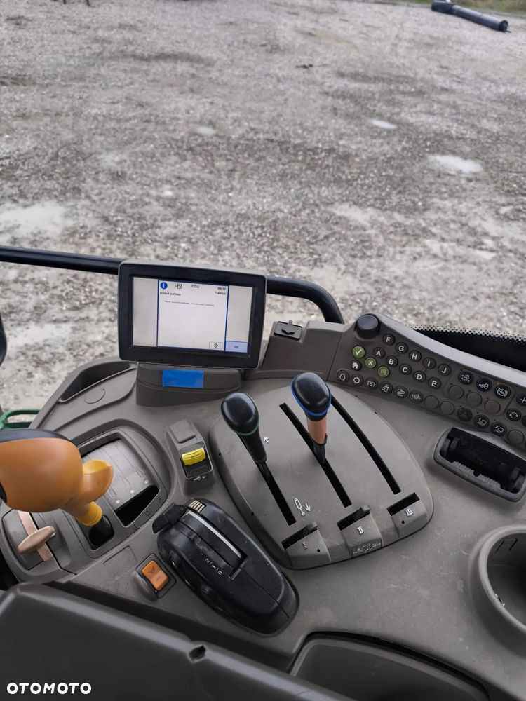 John Deere 6105R - 5