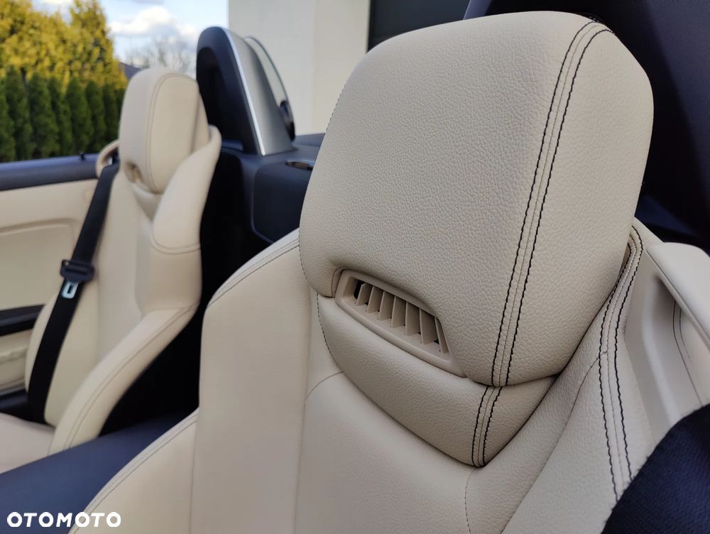 Mercedes-Benz SLC 300 9G-TRONIC - 31