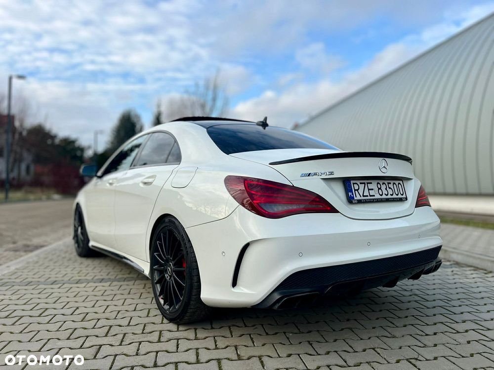 Mercedes-Benz CLA AMG 45 4-Matic - 8