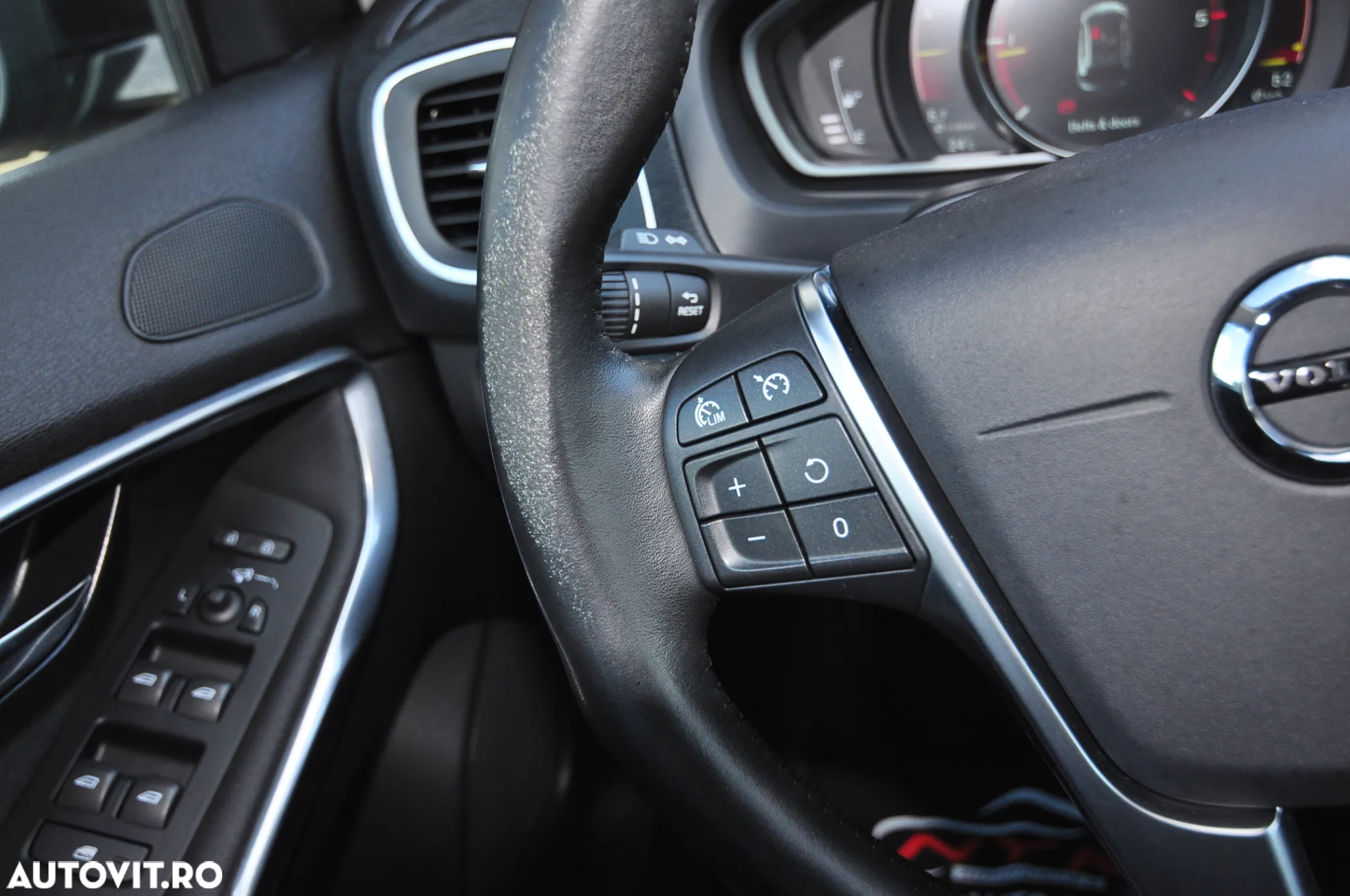 Volvo V40 Cross Country D2 Geartronic - 17