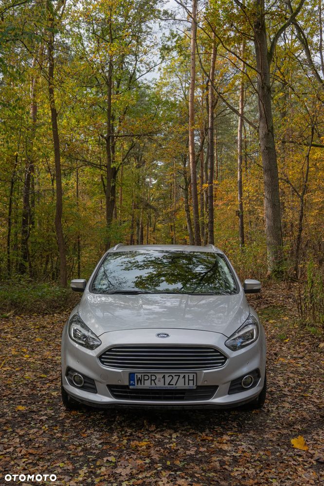 Ford S-Max - 21