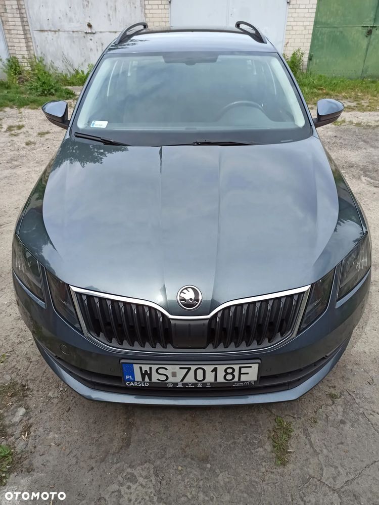 Skoda Octavia 2.0 TDI Ambition DSG - 2