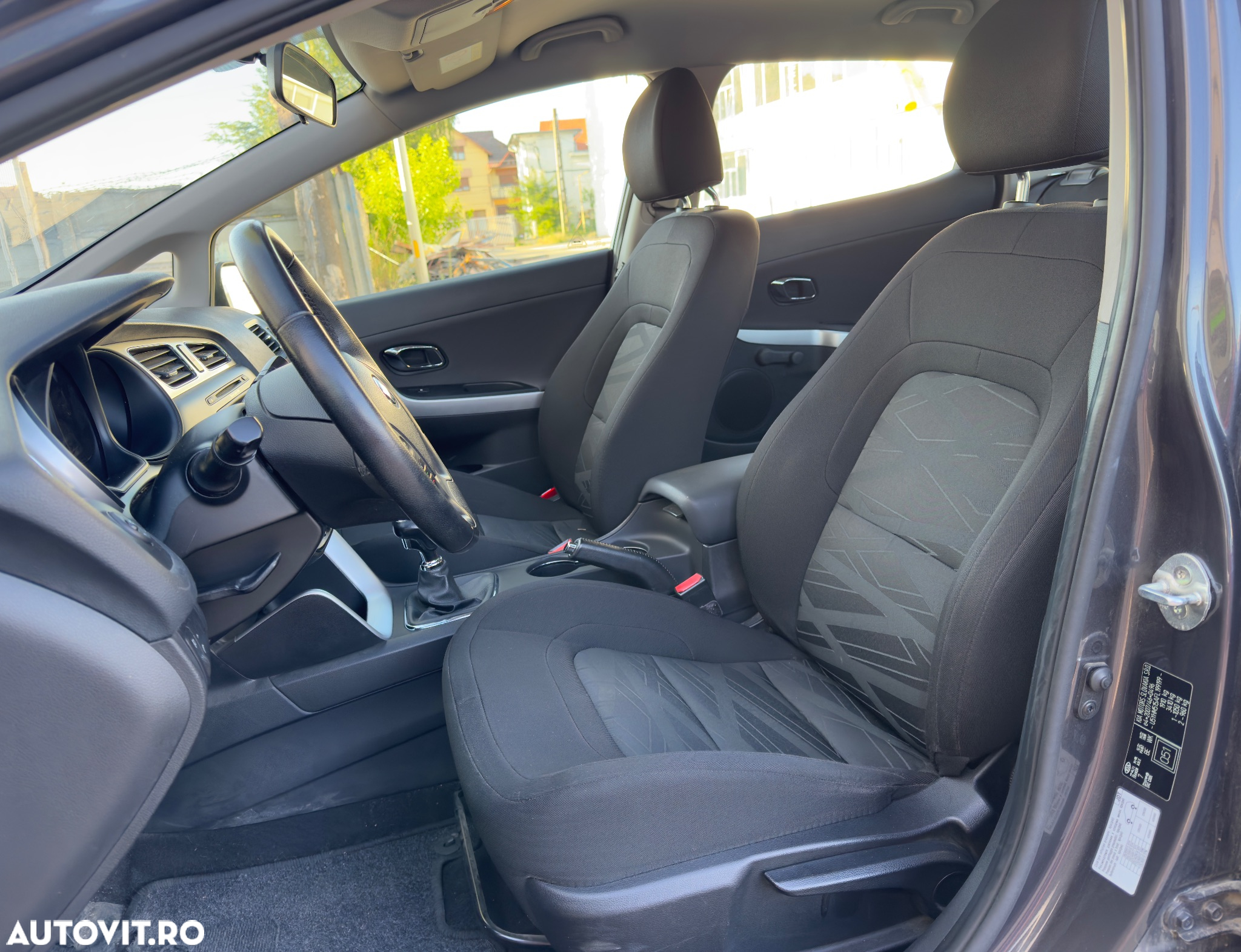 Kia Ceed 1.4 CRDi 90 Vision - 7
