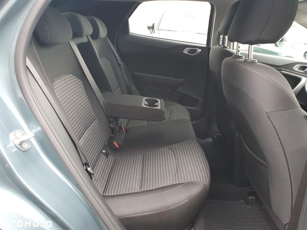 Kia XCeed 1.5 T-GDI M DCT - 25