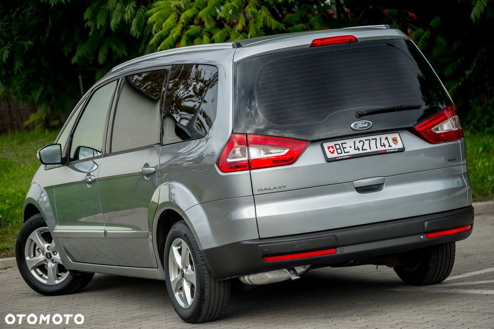 Ford Galaxy 2.0 FF Ghia - 10