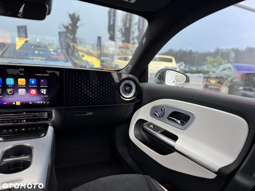 Mercedes-Benz CLA 200 4Matic - 14