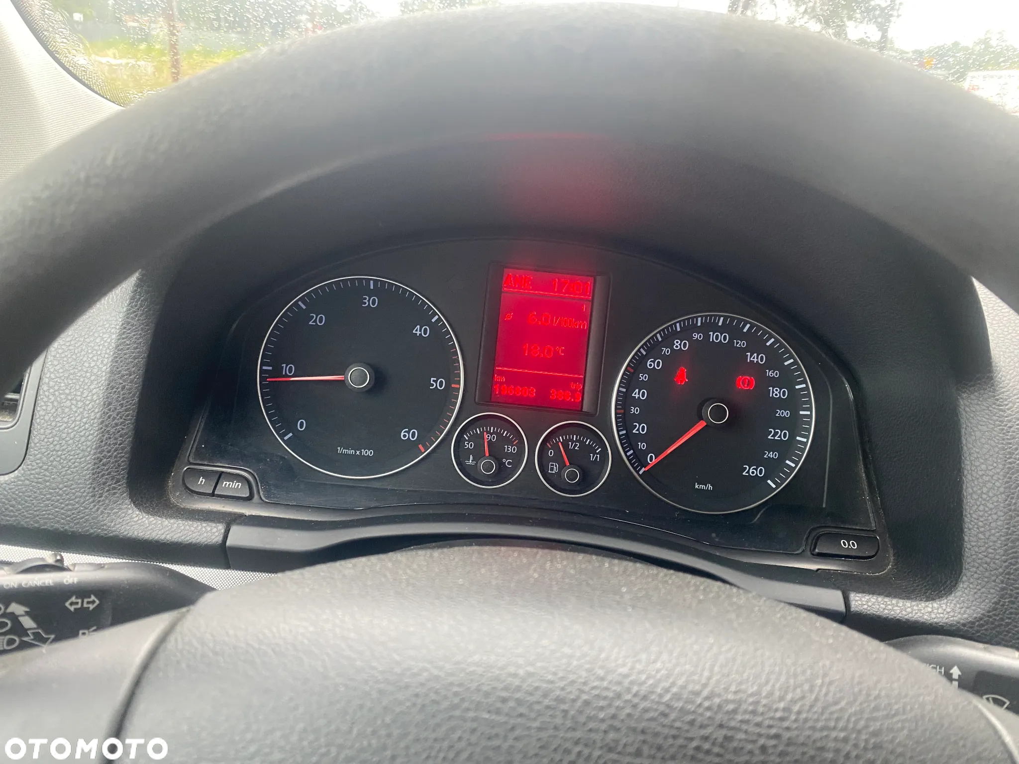 Volkswagen Jetta - 9