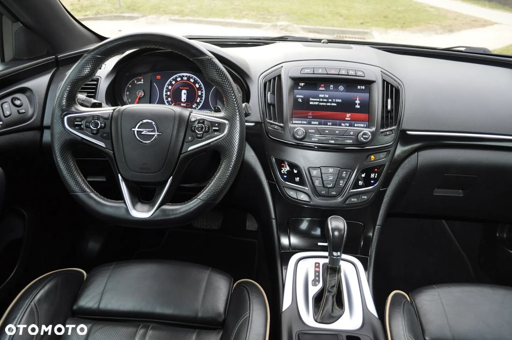 Opel Insignia 2.0 CDTI automatik Business Edition - 28