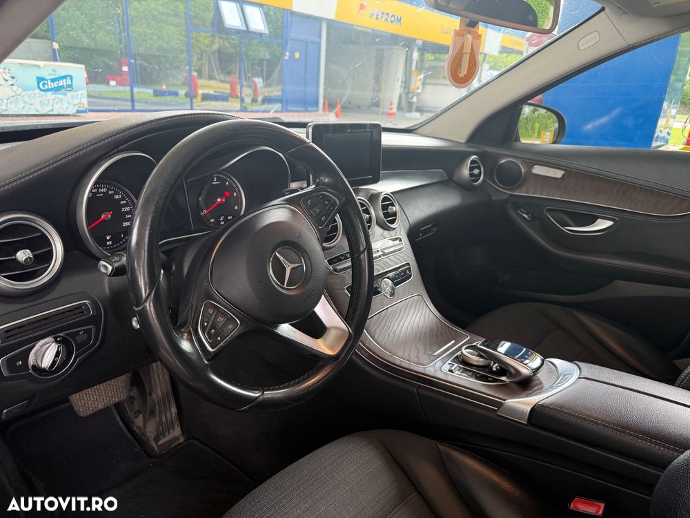 Mercedes-Benz C - 17