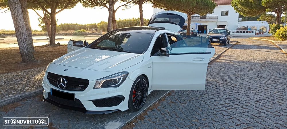 Mercedes-Benz CLA 45 AMG Shooting Brake 4-Matic - 57